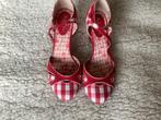 Ruby Shoo Hakken - Maat 42 - Weinig Gedragen, Kleding | Dames, Schoenen, Ophalen, Zo goed als nieuw, Rood, Pumps