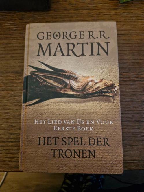 George R.R. Martin - Het spel der tronen, Boeken, Fantasy, Zo goed als nieuw, Ophalen of Verzenden