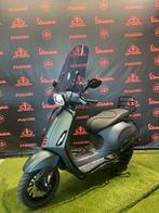 Vespa Sprint 2018 Snor/Brom! Mat Grijs Full Option Garantie!, Overige modellen, Ophalen of Verzenden, Benzine