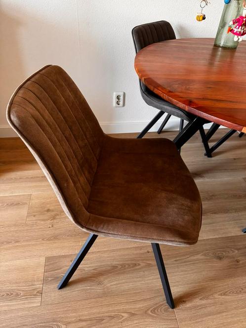 Ronde Eettafel inclusief stoelen, Huis en Inrichting, Complete eetkamers, Zo goed als nieuw, 4 tot 6 stoelen, Ophalen