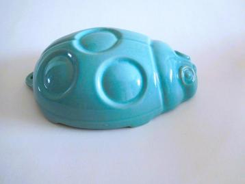 Leuke puddingvorm lieveheersbeestje beschikbaar voor biedingen