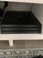 PS4 Pro 1tb incl 2 controlers, Spelcomputers en Games, Spelcomputers | Sony PlayStation 4, Ophalen, Gebruikt, Met 2 controllers