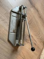 Tegelsnijder, Ophalen of Verzenden, Gebruikt