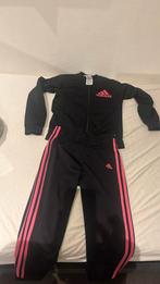 Leuke meisjes trainingspak maat 140, Adidas, Zwart, Ophalen of Verzenden, Zo goed als nieuw