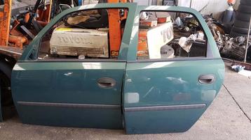 Opel Meriva portieren LV+LA BJ 2006 beschikbaar voor biedingen