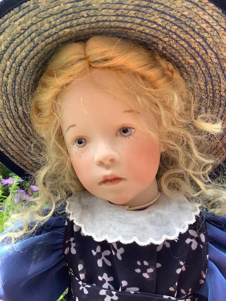 Sylvia Natterer Porselein 52 cm ZELDZAAM., Verzamelen, Poppen, Zo goed als nieuw, Pop, Ophalen of Verzenden