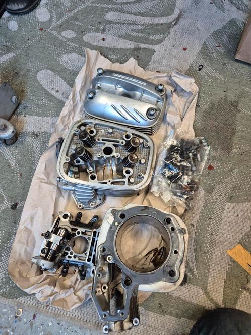 Cilinders zuigers cilinderkoppen 1150 gs, Motoren, Onderdelen | BMW, Ophalen of Verzenden