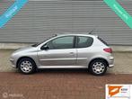 Peugeot 206 1.4 Quiksilver NAP/AIRCO/NWE APK, Auto's, Voorwielaandrijving, 4 cilinders, Elektrische ramen, Origineel Nederlands