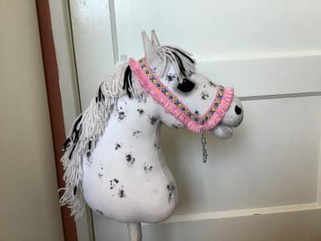 Diverse hobbyhorse spullen €2,50 ps beschikbaar voor biedingen