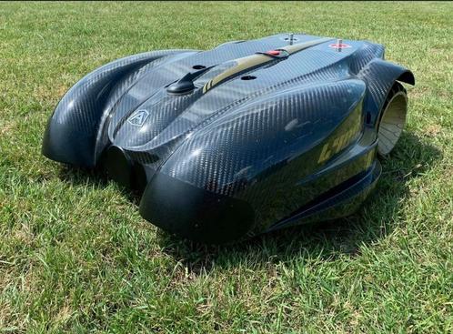 Gebruikt Ambrogio L400 de luxe robotmaaier maait tot 20000m2, Tuin en Terras, Robotmaaiers, Zo goed als nieuw, Ophalen