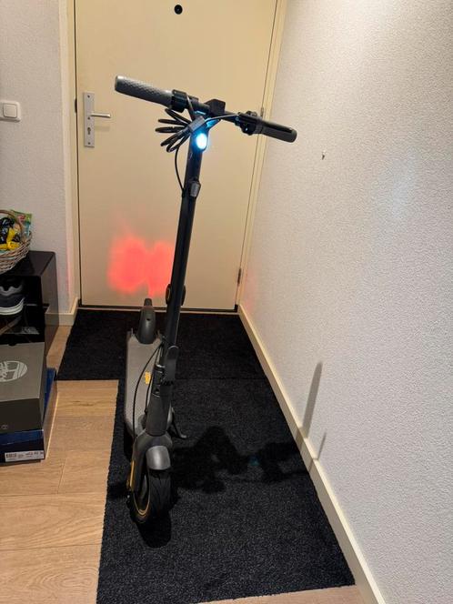 Segway Ninebot KickScooter MAX G30 te koop, Fietsen en Brommers, Steps, Gebruikt, Elektrische step (E-scooter), Ophalen of Verzenden