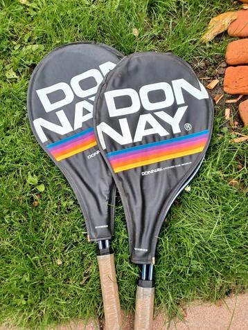 2 Donnay Tennisrackets met Hoes beschikbaar voor biedingen