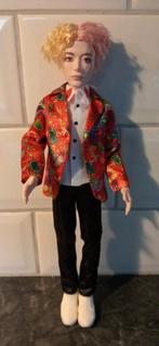 Mattel BTS Kim Taehyung Doll, 2019, Ophalen of Verzenden, Zo goed als nieuw