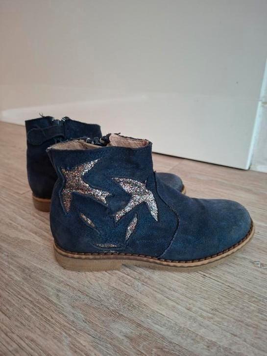 Suède laarsjes Acebo blauw maat 27, Kinderen en Baby's, Kinderkleding | Schoenen en Sokken, Gebruikt, Laarzen, Meisje, Ophalen of Verzenden