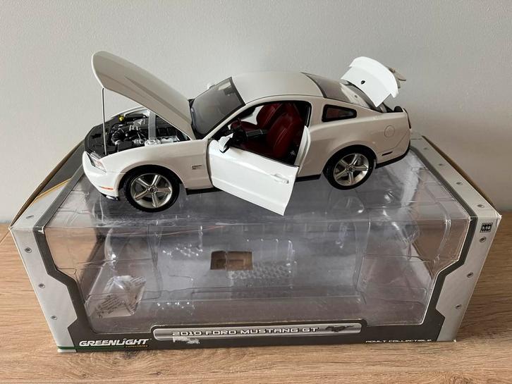 Greenlight 2010 Ford Mustang GT 1:18 Limited, Hobby en Vrije tijd, Modelauto's | 1:18, Zo goed als nieuw, Auto, Overige merken