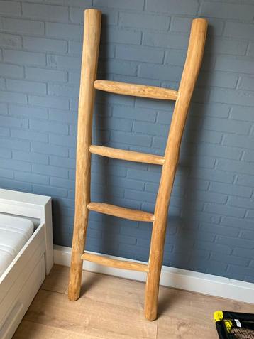 Decoratieve ladder 150x55 cm beschikbaar voor biedingen