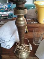 Vintage messing tafellamp met gravures, Huis en Inrichting, Lampen | Vloerlampen, Ophalen, Gebruikt, Vintage, Metaal