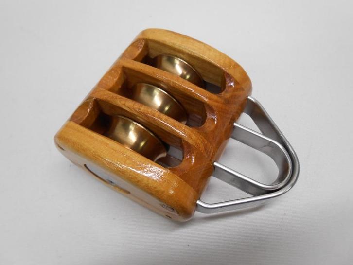 Houten Blok / Katrol, Drieschijfs voor 8 - 10 mm lijn, Watersport en Boten, Accessoires en Onderhoud, Nieuw, Lijn of Blok, Ophalen of Verzenden