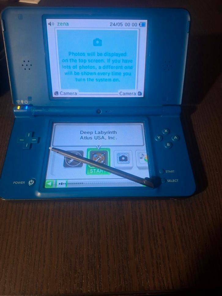 Nintendo DSi XL Blauw - nieuwe battery, Spelcomputers en Games, Spelcomputers | Nintendo DS, Zo goed als nieuw, Dsi XL, Blauw