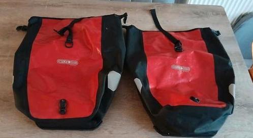 2 x ortlieb classic back roller waterdicht fietstassen rood, Fietsen en Brommers, Fietsaccessoires | Fietstassen, Gebruikt, Ophalen of Verzenden