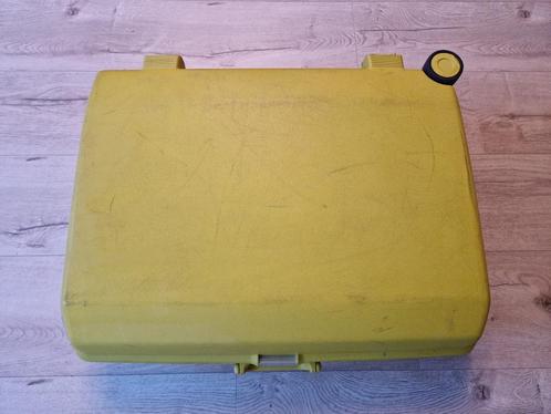 Samsonite koffer (lime groen), Sieraden, Tassen en Uiterlijk, Koffers, Gebruikt, Hard kunststof, Slot, Uitschuifbare handgreep