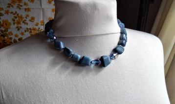 Prachtige ketting Natuurlijk Blauwe Opaal Stenen Kristallen  beschikbaar voor biedingen