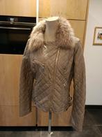 Frime  beige jas, fake  bontkraag XL valt als M, Kleding | Dames, Maat 38/40 (M), Frime, Beige, Nieuw