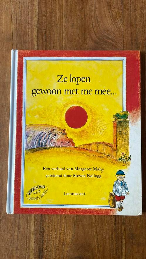 Margaret Mahy - Ze lopen gewoon met me mee..., Boeken, Prentenboeken en Plaatjesalbums, Zo goed als nieuw, Ophalen of Verzenden