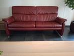 Te koop 2 en 3 zits donker rode leren bank, Ophalen, Zo goed als nieuw, Rechte bank, Vierpersoons of meer