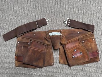 Stanley toolbelt / riem (bruin, leer) beschikbaar voor biedingen