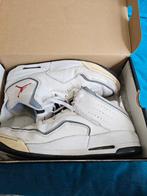 Jordan Courtside 23 maat 46, Ophalen of Verzenden, Gedragen, Jordan, Wit