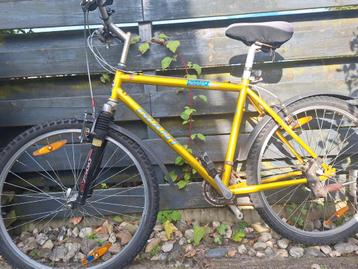 2 Giant Mountainbikes - retro model beschikbaar voor biedingen