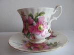 Royal Albert kop en schotel  'Prairie Rose'., Ophalen, Zo goed als nieuw, Porselein, Kop en/of schotel