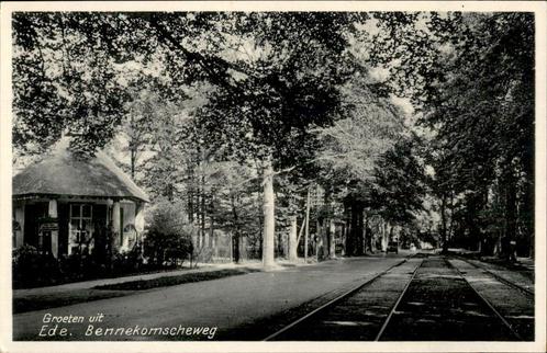 Ede Bennekomscheweg st 1937 tramsporen  uitg Holland, Verzamelen, Ansichtkaarten | Nederland, Gelopen, Gelderland, 1920 tot 1940