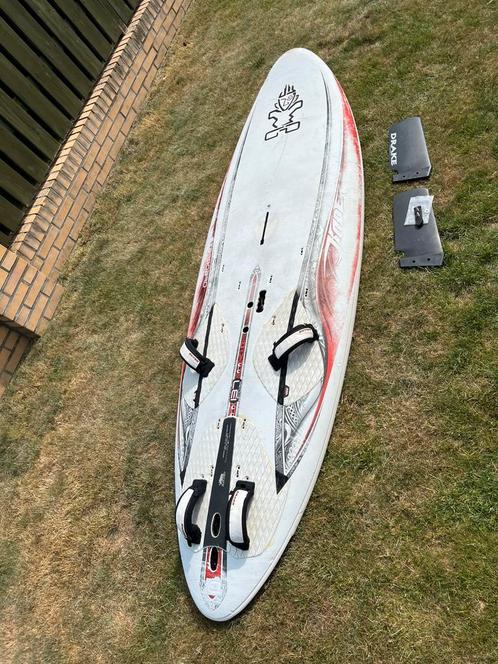 Surfplank Starboard 137ltr, Watersport en Boten, Windsurfen, Gebruikt, Plank, 250 tot 300 cm, Met vin(nen), Ophalen of Verzenden