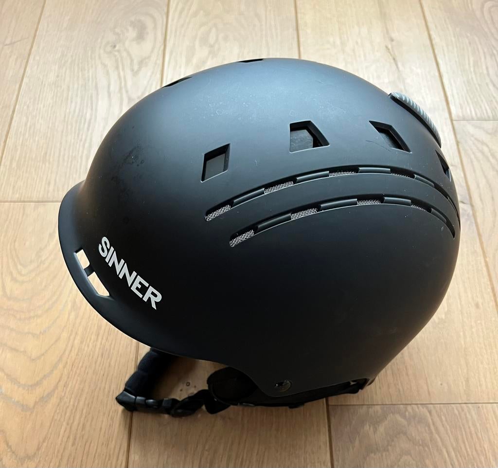 Sinner skihelm zwart, Overige typen, Zo goed als nieuw, Minder dan 100 cm, Ophalen