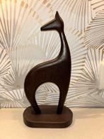 Houten beeldje van een hert, Ophalen of Verzenden, Gebruikt, Dier