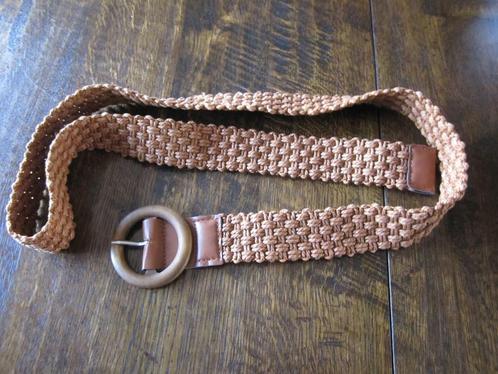 Mooie gevlochten riem - gesp hout - bruin lengte 116 cm, Kleding | Dames, Riemen en Ceinturen, Zo goed als nieuw, Tailleriem, Bruin
