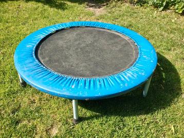 Kleine trampoline, gratis ophalen  beschikbaar voor biedingen