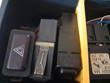 Bmw E30 div.rails /schakelaars  beschikbaar voor biedingen