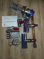 Dyson V10 cyclone ZGAN, Ophalen, Stofzuiger, Zo goed als nieuw, Minder dan 1200 watt