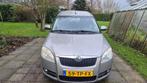 Skoda Roomster 1.4-16V Style NIEUWE APK AIRCO, Auto's, Skoda, Voorwielaandrijving, Gebruikt, 4 cilinders, Roomster