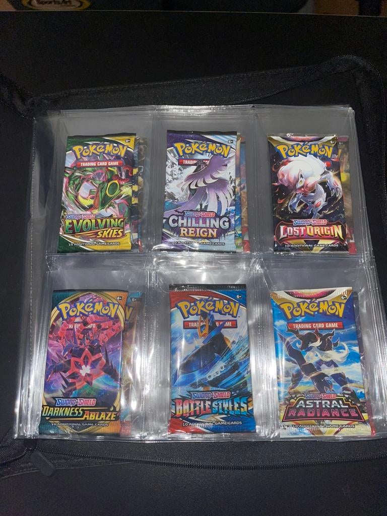 Pokemon losse booster packs, Hobby en Vrije tijd, Verzamelkaartspellen | Pokémon, Zo goed als nieuw, Ophalen