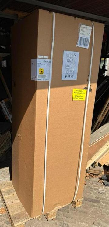 NIEUWE warmtepompboiler Vaillant Arostor 150L, was €2600 beschikbaar voor biedingen