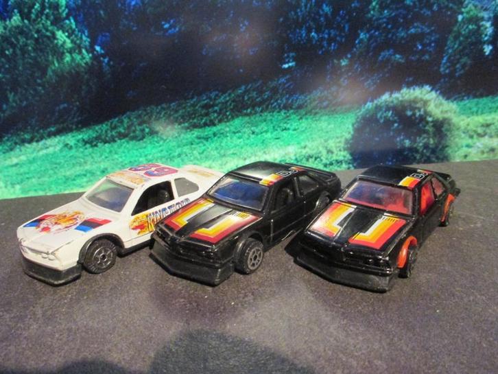 1/43 BMW E24 6-Serie 628 / 630 / 635 in drie kleurvarianten, Hobby en Vrije tijd, Modelauto's | 1:43, Gebruikt, Auto, Overige merken