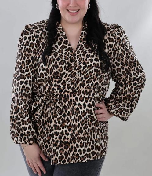 Super toffe blazer met panterprint gekocht bij Curved Angels, Kleding | Dames, Grote Maten, Nieuw, Jasje of Colbert, Bruin, Ophalen of Verzenden