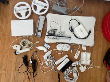 Wii + veel spullen beschikbaar voor biedingen