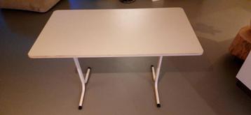 Originele holtkamper camping tafel beschikbaar voor biedingen