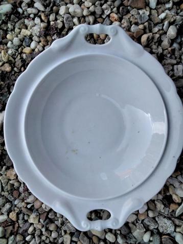 Antiek Wit Servies Schaal beschikbaar voor biedingen