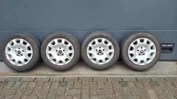 Mini winterwielen (Goede Banden!) beschikbaar voor biedingen